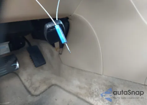 2005 Honda Accord 2.4 Lx from USA, damaged, VIN 3HGCM56435G711043